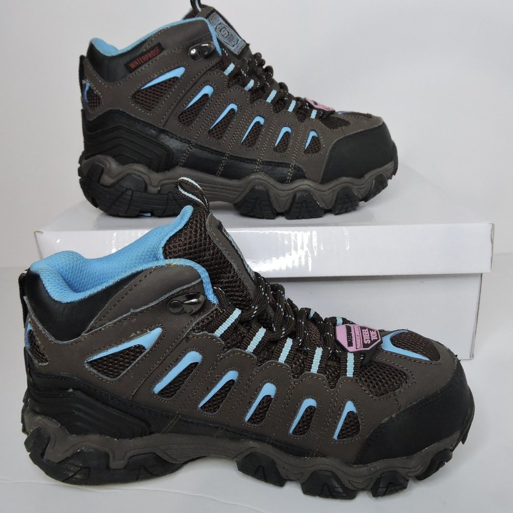 Skechers safety toe shoes, Slip Resistant, Woman's 36 EU. brand new